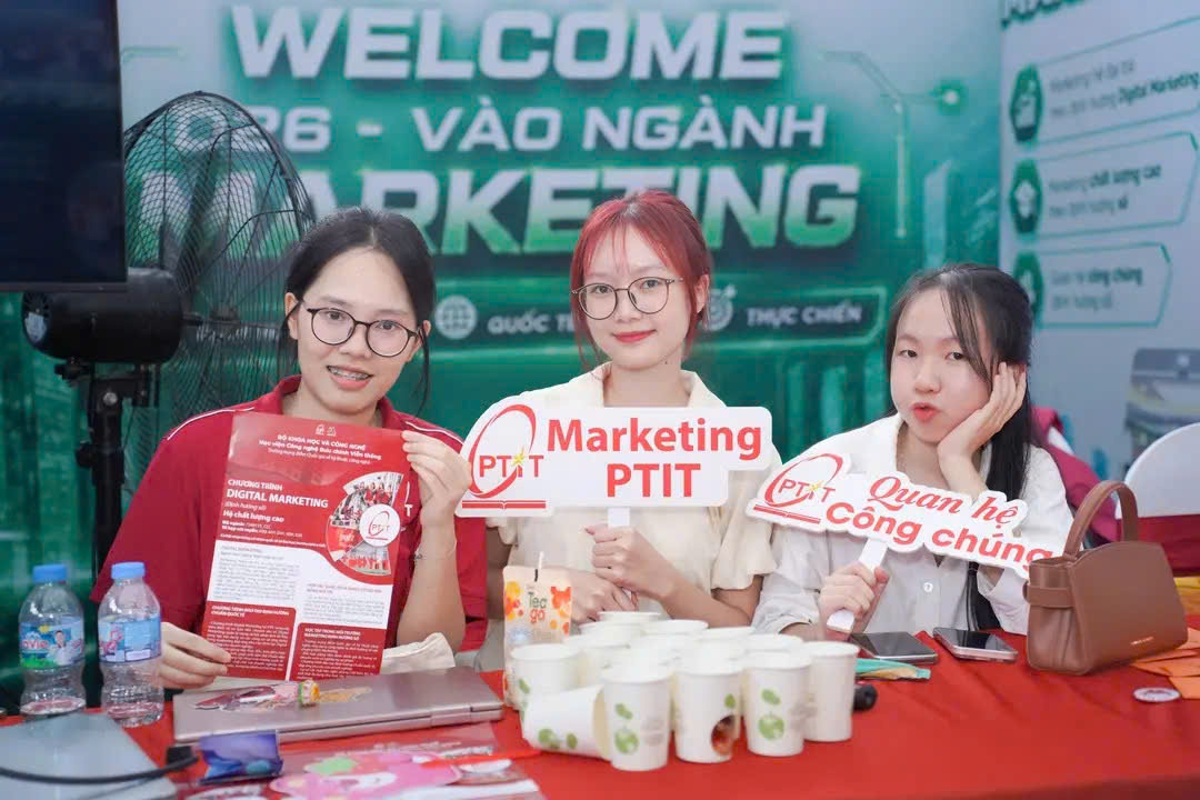 CHÀO MỪNG NHỮNG GƯƠNG MẶT MỚI GIA NHẬP NGÔI NHÀ CHUNG MARKETING PTIT!